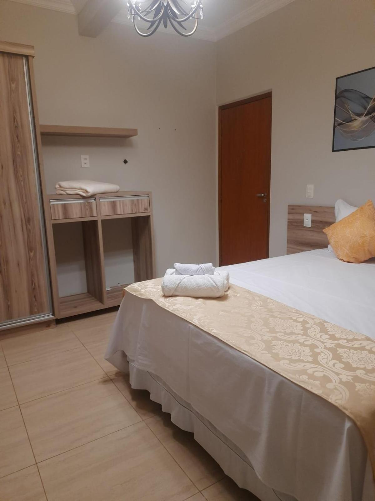 Hotel Pousada Mirante Das Estrelas Pirenópolis Esterno foto